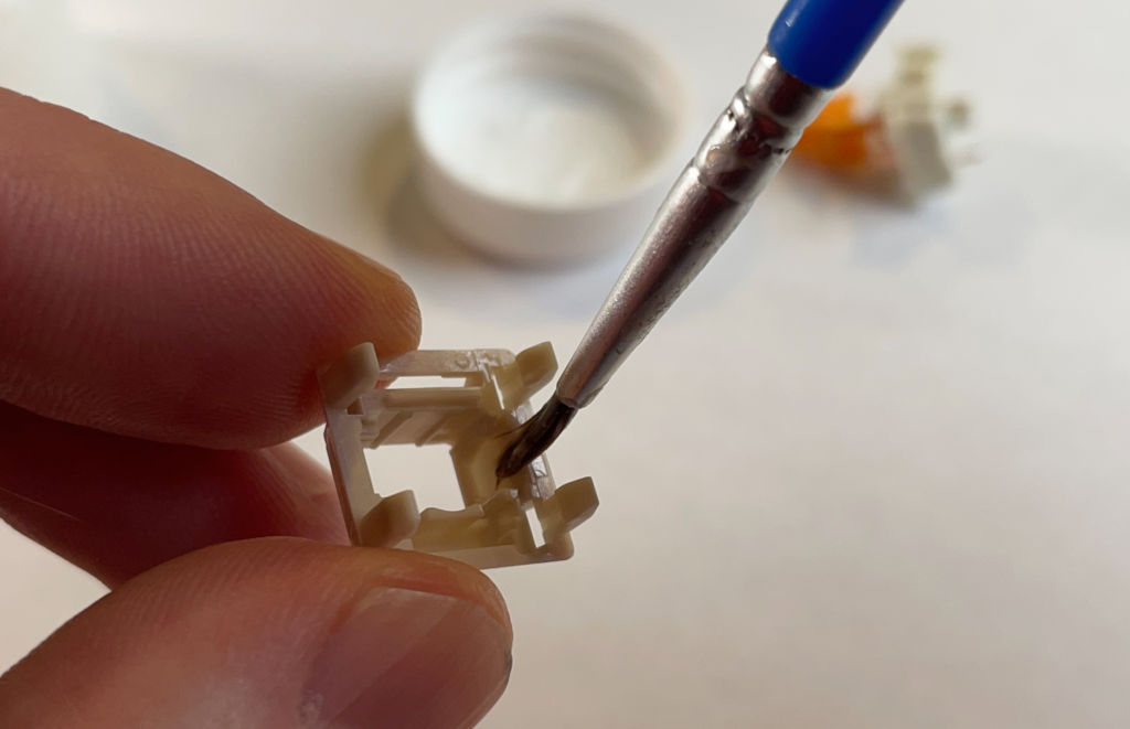 lubing upper housing